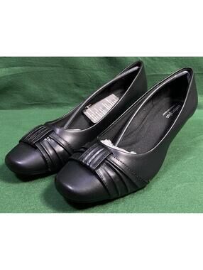 New Comfort Plus By Predictions Women Sz 9 MARGE Black Noir Pumps Shoes PO Box